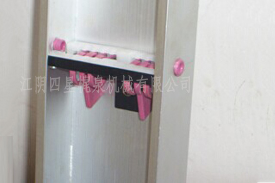 六吊环张力器
